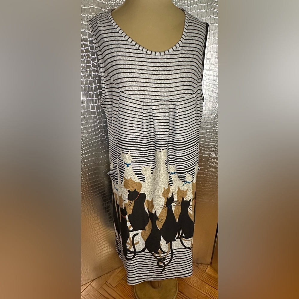LaVie Lente Sleeveless Black & White Striped Midi Dress with Cat Border